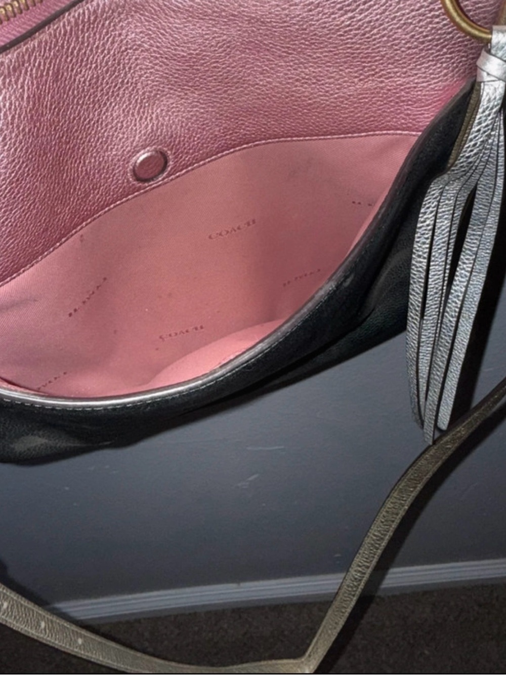 COACH Metallic Color Block Leather Chaise Pink Crossbody Bag - Picture 4 of 6